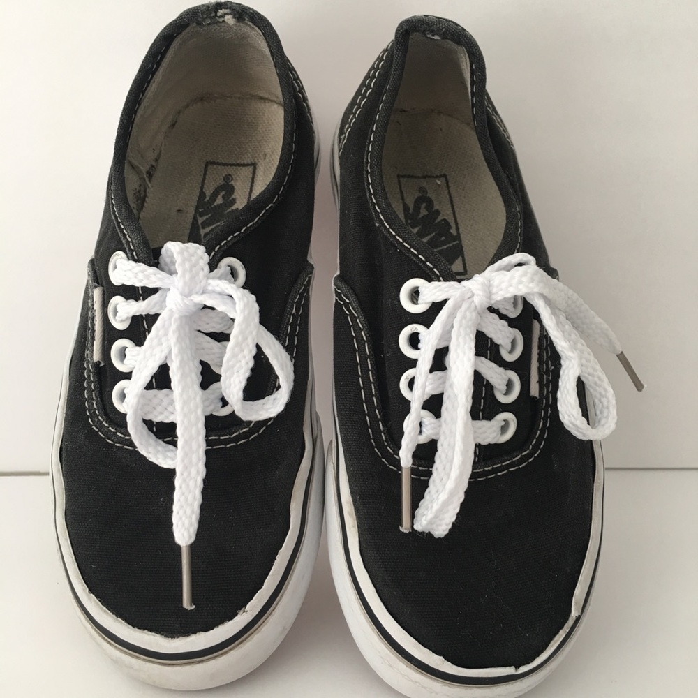VANS Youth size 12. Good condition. Black.